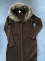 Schwarze lange Strickjacke Fell HEINE Collection Gr.38 Nordrhein-Westfalen - Wenden Vorschau