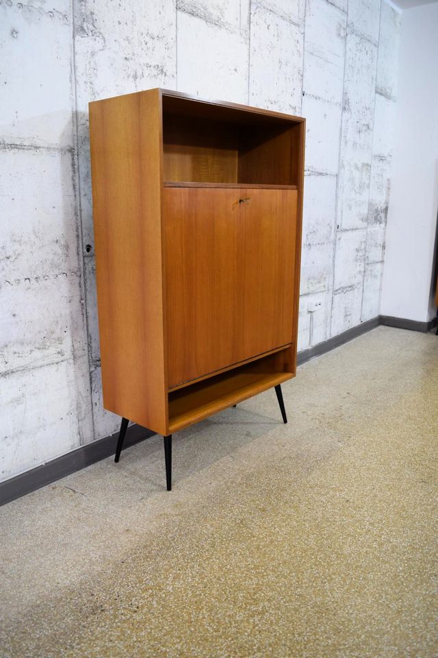 50er 60er Jahre Highboard, Sideboard, Anrichte, Kommode. in Hannover