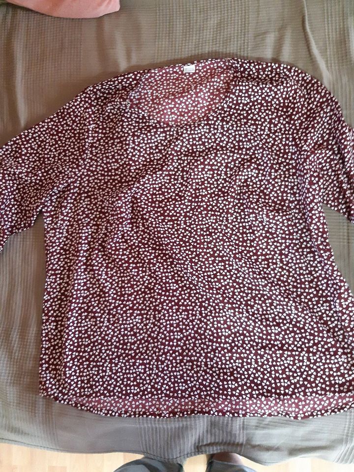 Damen  Bluse ,T-Shirt  3 Teile gr 52 .Neu . C&A in Wuppertal