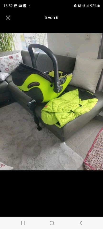 Babyschale Kiddy I Size Plus inkl. Wintersack und Isofix in Mörfelden-Walldorf