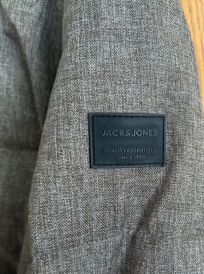⭐️ Jack & Jones Winterjacke Jacke,  Gr. S 176 neu ‼️ in Arnsberg