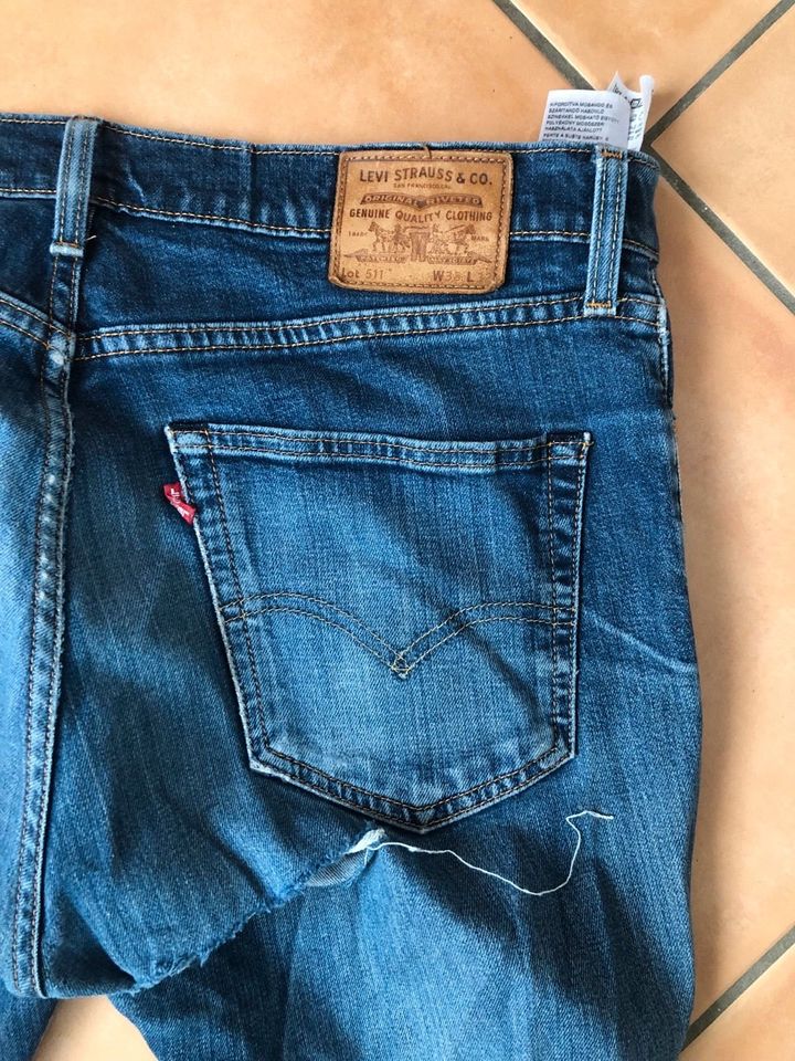 Top Levis Jeans vintage in Rüsselsheim