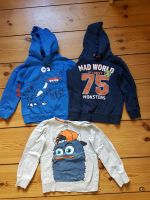 3 Pullover Hoodies in Größe 122/128 Friedrichshain-Kreuzberg - Kreuzberg Vorschau