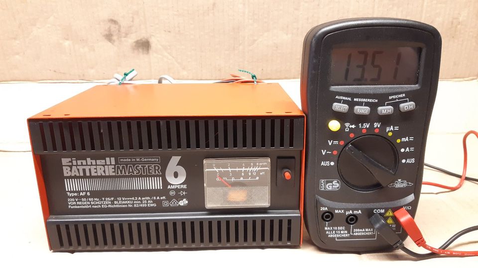 Einhell Batterieladegerät 6 Ampere in Salem