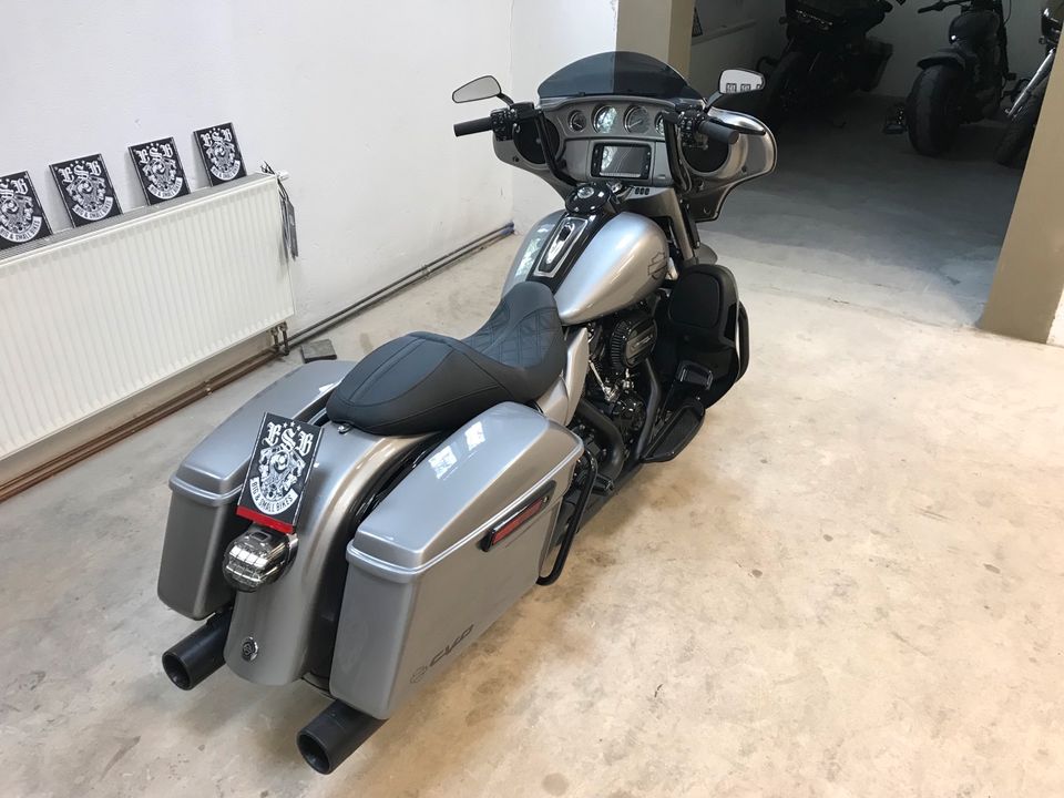 Harley Davidson Street Glide Road E Glide CVO 6.5 GT Boom Box Fob in Spremberg