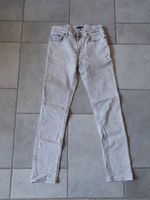 Tommy Hilfiger Jeans hellgrau Jungen Größe 176 Nordrhein-Westfalen - Castrop-Rauxel Vorschau