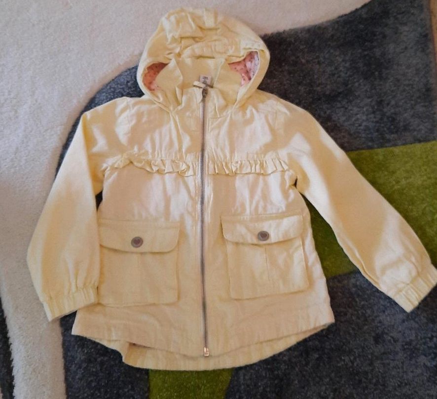 Leichte Sommerjacke, Stoffjacke neuwertig 104 in Essen