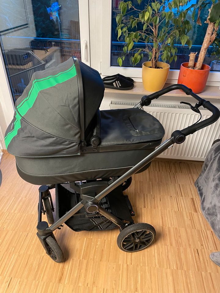 Hartan AMG GT Kinderwagen + Sportsitz wie neu in Heilbronn