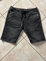Grau/schwarze Jeans Shorts von Tom Tailor Gr M Bayern - Rottach-Egern Vorschau