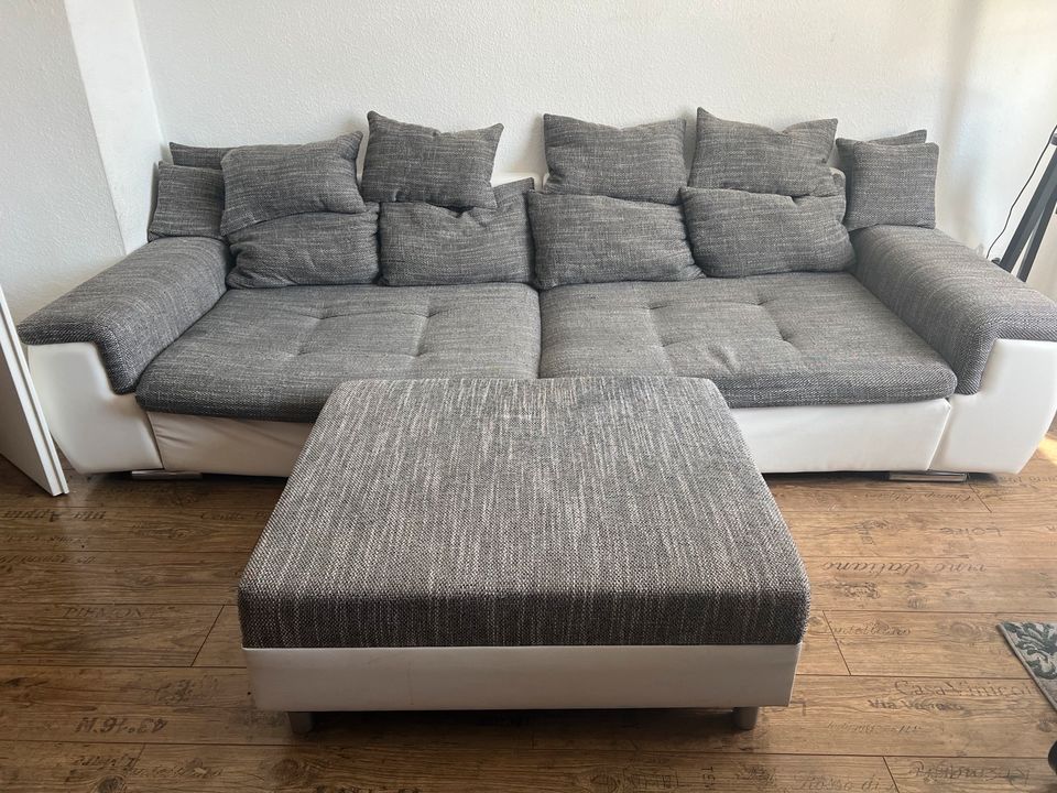 Big Sofa 2,90 x 1,15 inkl. Sofa-Hocker in Wolfsburg