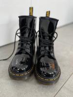 Dr. Martens Airwair 1460 Patent Boot, Lackleder, Stiefletten Frankfurt am Main - Bergen-Enkheim Vorschau