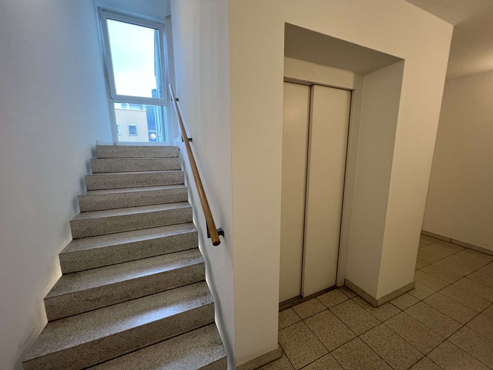 Schöne Eigentumswohnung mit Balkon und TG-Stellplatz! in Chemnitz