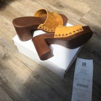 Wildleder Clogs neu!!! Nordrhein-Westfalen - Remscheid Vorschau