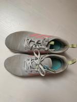 Turnschuhe Adidas Mädchen Hessen - Bad Karlshafen Vorschau