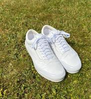 Vans Premium Old Skool 36 Gr. 43 weiß Schleswig-Holstein - Flensburg Vorschau