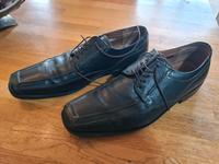 Herrenschuhe Bugatti Größe 44 schwarz neuwertig Niedersachsen - Bramsche Vorschau
