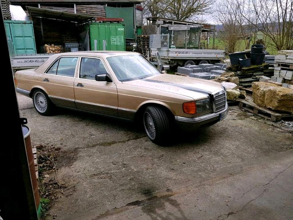 W126 380 SE Mercedes Benz in Rosbach (v d Höhe)