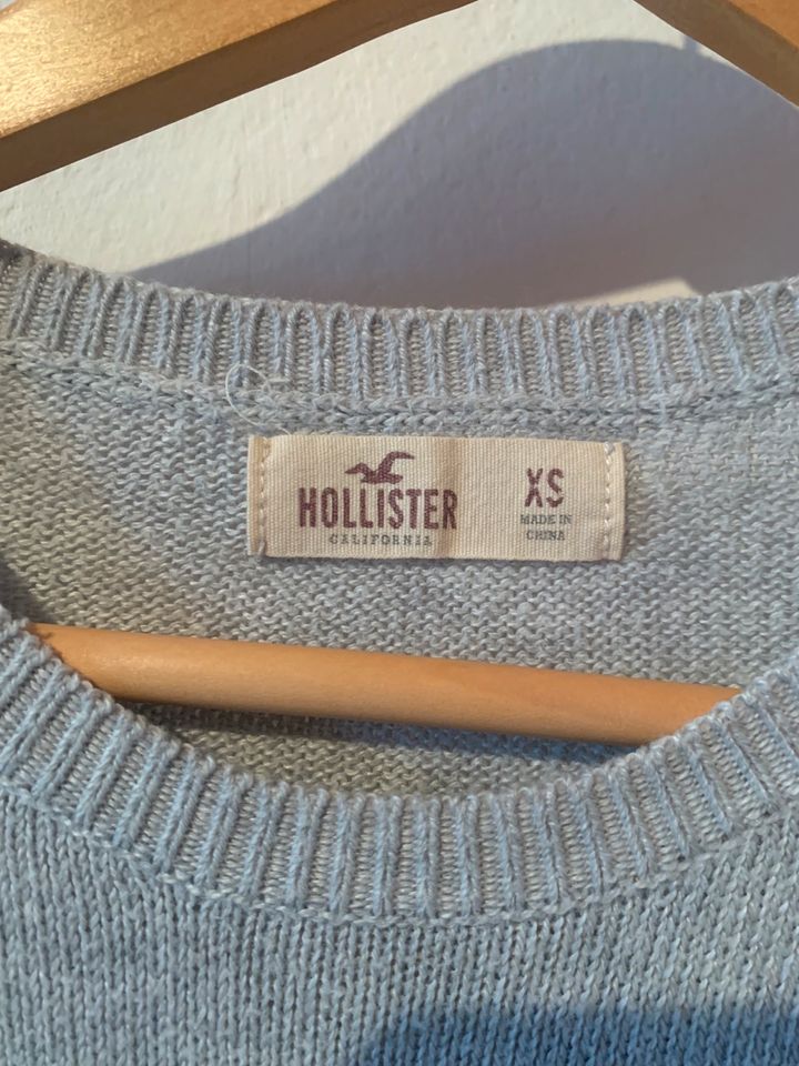 Hollister Pullover mit Giraffe XS in Pressath