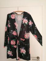 Damen Sommerjacke Gr. 48 neu Niedersachsen - Lastrup Vorschau