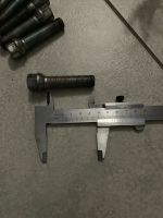 H&R Radschrauben M14x1.5x55 kegelbund für Spurplatten BMW Nordrhein-Westfalen - Paderborn Vorschau