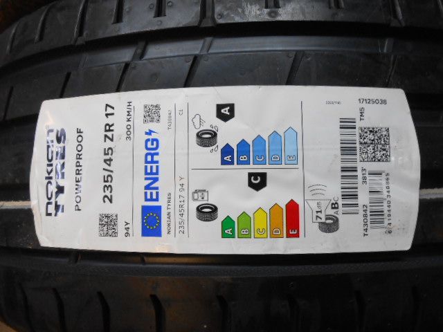 2x Neu Sommerreifen 235/45 ZR17 94Y Nokian Powerproof in Konz