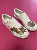 Rose Weiß Slipper Schuhe Kr. München - Unterschleißheim Vorschau
