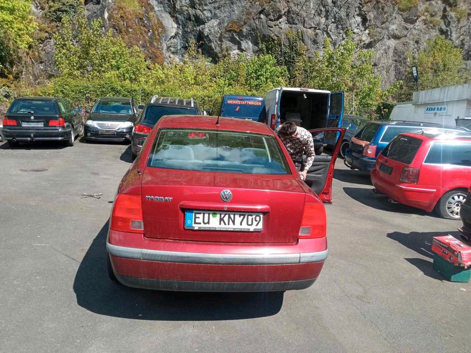 Passat b5 1,6 Benzin in Idar-Oberstein