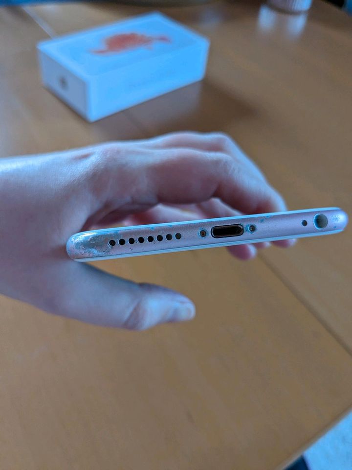 iPhone 6s Plus, roségold in Aßlar