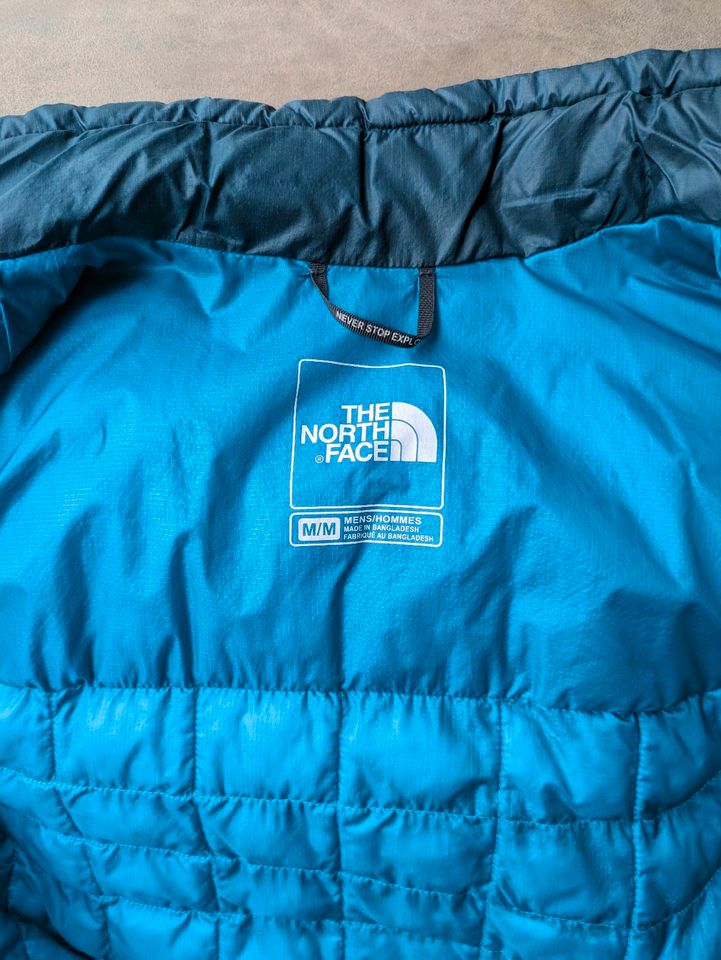 North Face Primaloft Jacke,sehr guter Zustand in Lohmar