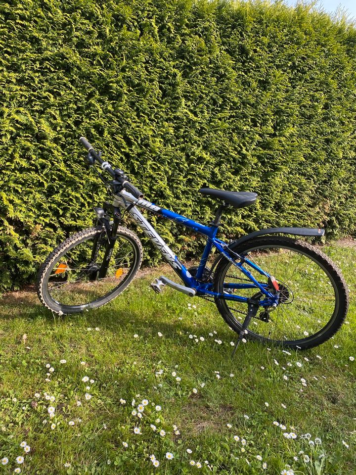 Stevens m8 Fahrrad Mountainbike 26 Zoll Kinderfahrrad in Schkeuditz