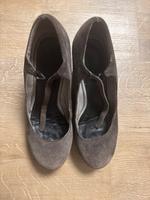 Hohe Schuhe von Esprit für 5€ Obervieland - Arsten Vorschau