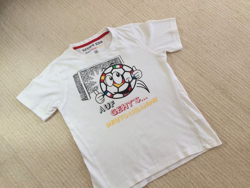 REVIEW Fußball T-Shirt Deutschland Gr. 116-122 in Hattersheim am Main