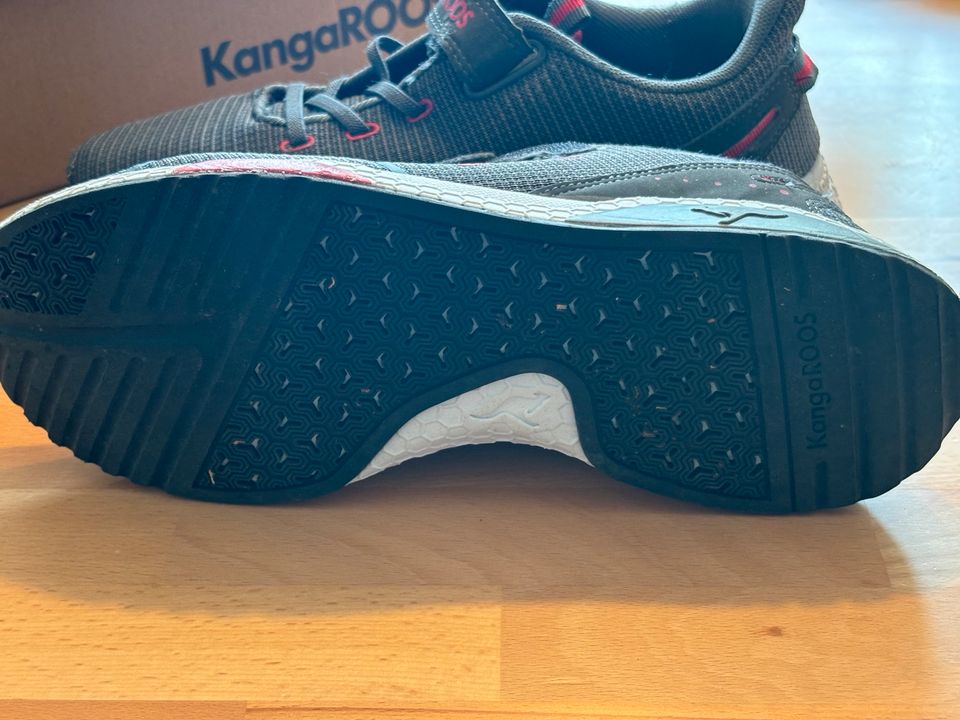 Sneaker Kangaroos grau Größe 40 in Köln