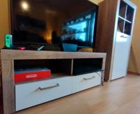 Wohnzimmer Smart TV + Schrank Vitrine Wohnzimmerschrank Wohnwand Bayern - Feucht Vorschau