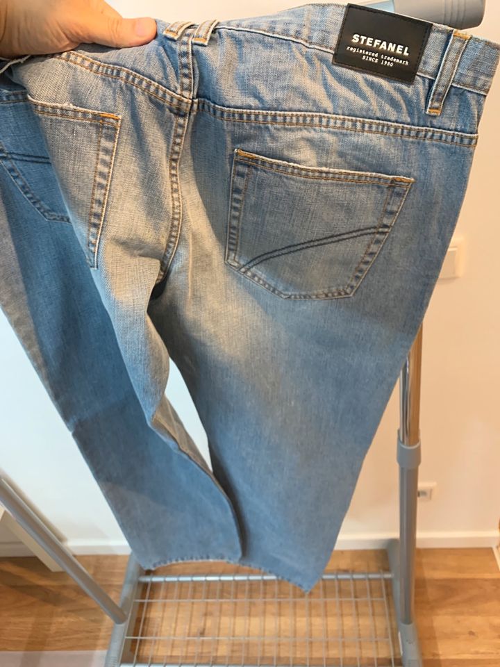 Jeans Stefanel in Nürnberg (Mittelfr)