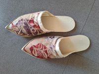 Pantoffeln Slippers aus Seide und Wollfilz Gr. 41-43 Pankow - Prenzlauer Berg Vorschau