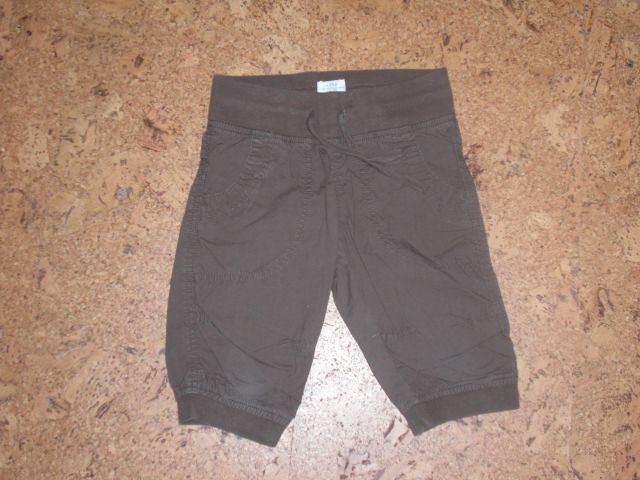 H&M kurze Hose Capri Hose Mädchen gr. 98 - 104 in Negenborn