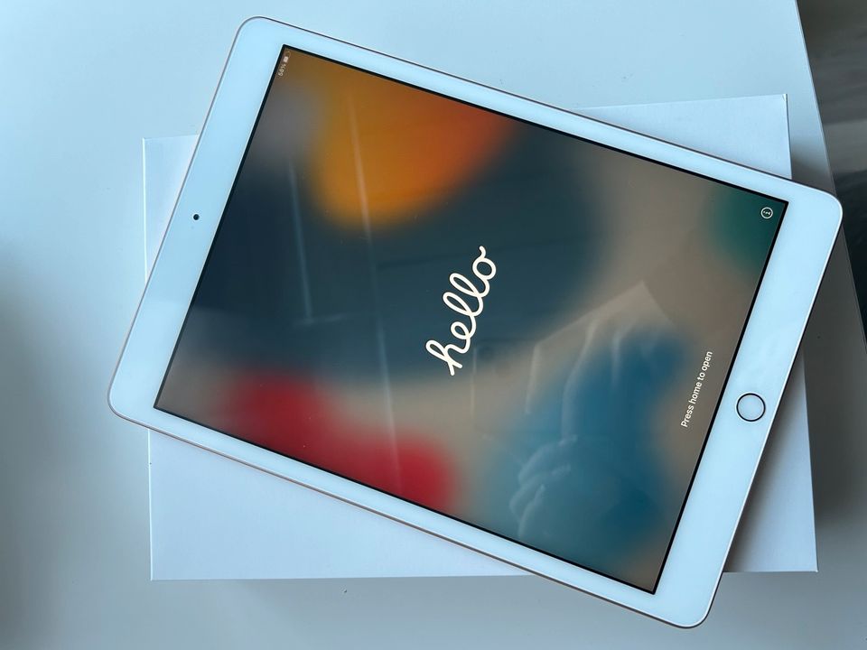 Apple iPad (8th Generation) Wi-Fi in Leun