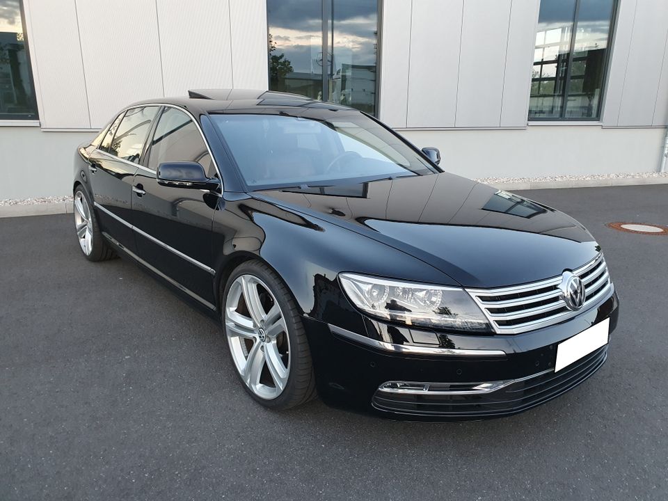 VW Phaeton 4,2 V8 4 Sitzer, Langversion, Standheizung, 21 Zoll in Lutherstadt Wittenberg