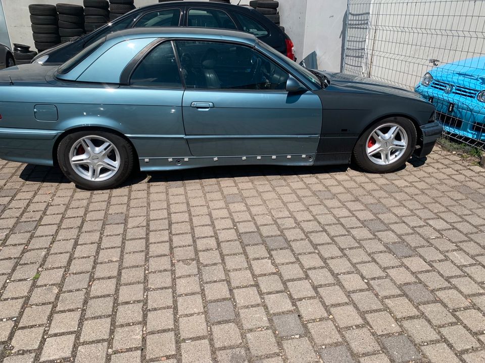 BMW E36 30 Jahre alt in Worms