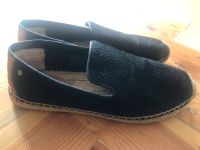 UGG Espandrilles schwarz 39 ( eher 38 ) Sommer Hamburg-Nord - Hamburg Langenhorn Vorschau