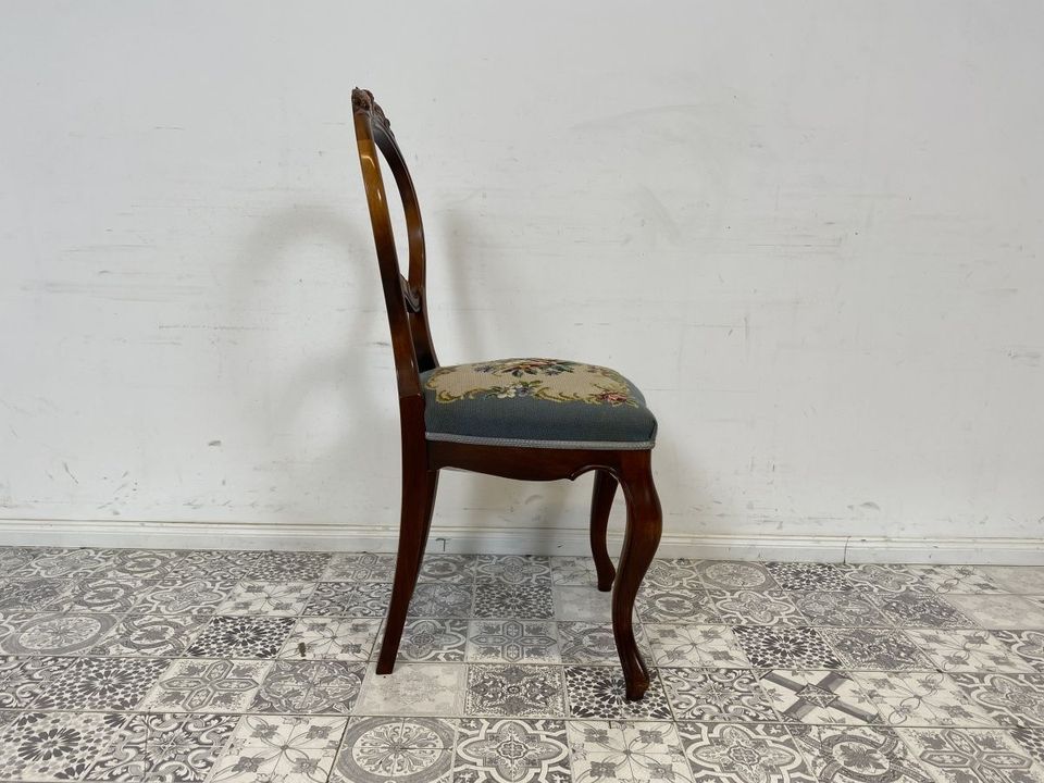 WMK Eine Schönheit! Eleganter und sehr gut erhaltener Biedermeier Stuhl mir feinem Gebelin und bequemen Federkernsitz # Esszimmerstuhl Küchenstuhl Chair Umkleide Garderobe Herrendiener Antik Vintage in Berlin