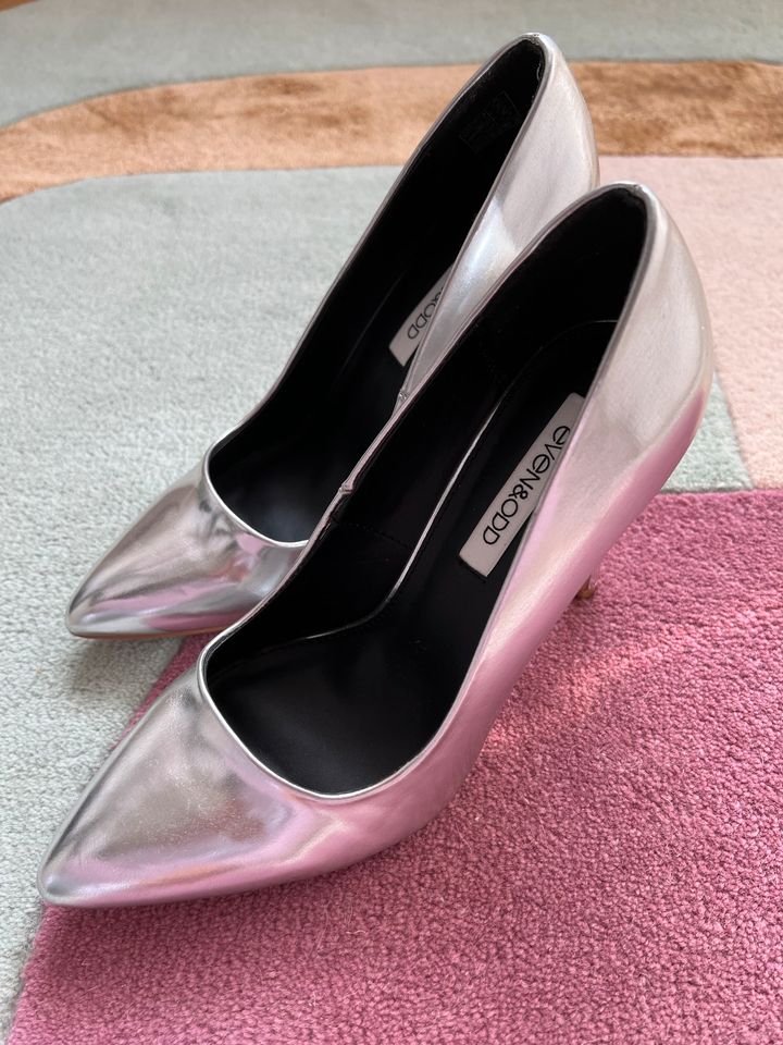 Even & Odd High Heels Silber NEU Gr 38 in Essen