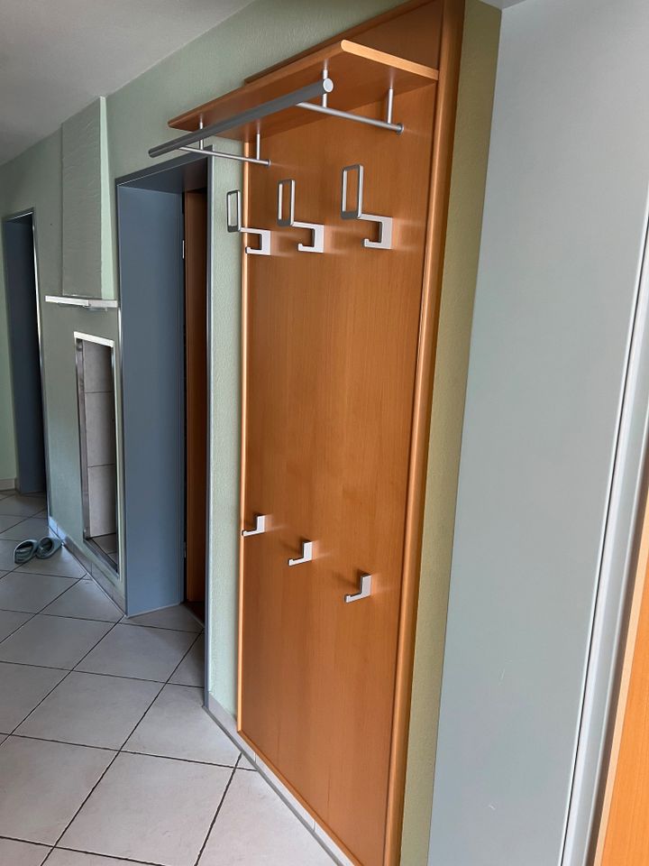 Garderobe & Schuhschrank in Kirchensittenbach