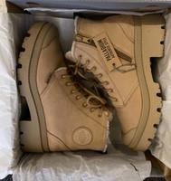 Palladium Schuhe gefüttert Damen Nordrhein-Westfalen - Arnsberg Vorschau