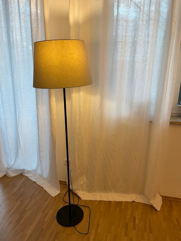 Ikea Lampe grau in München