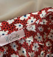 Wunderschöne Bluse von Emily Van den Bergh Gr.42 Nordrhein-Westfalen - Oberhausen Vorschau