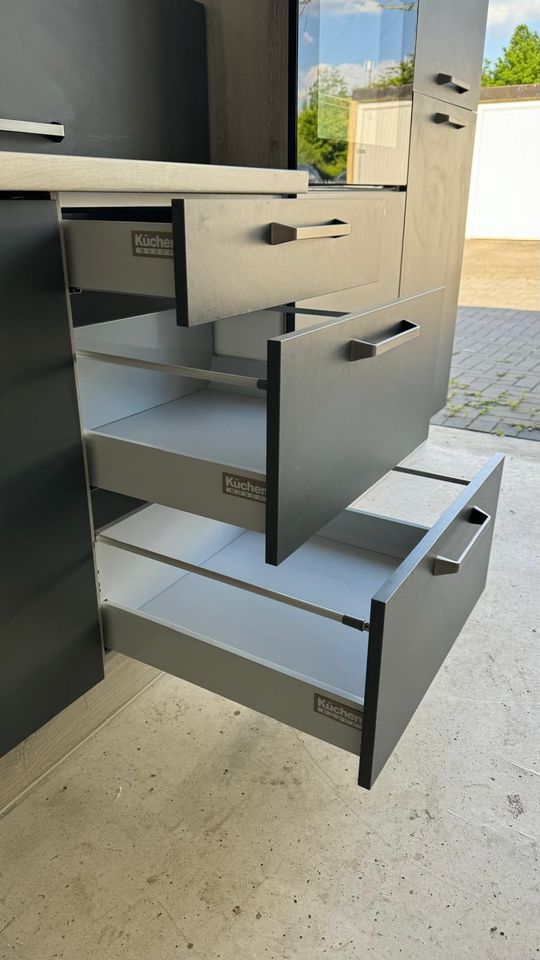 Küche Modern Hochwertig Komplett mit Geräte Demontiert Top in Hagen