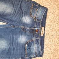 Damen Jeans Hose dunkel blau Gr. M 38 mit vielen Gold Nieten Sachsen - Reinsdorf Vorschau