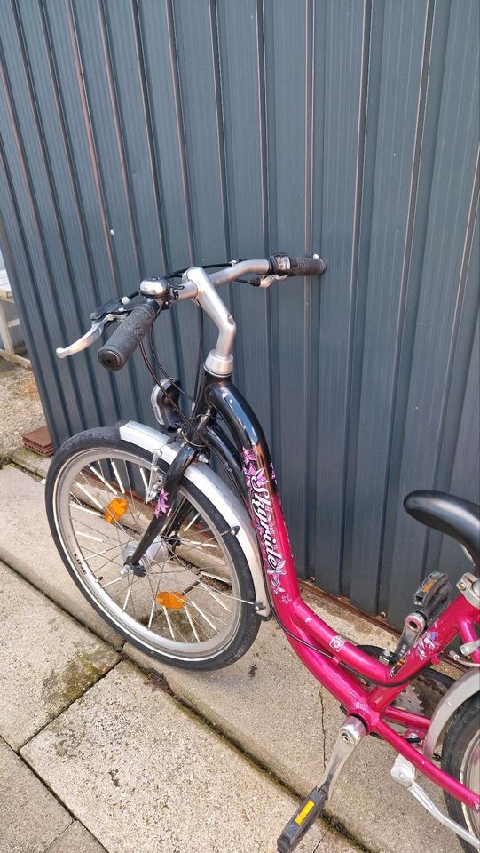 Mädchen Fahrrad 24 Zoll in Friedberg